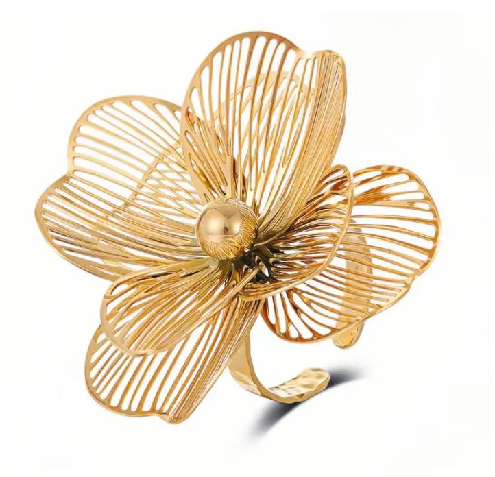 Prosperk Prsten velký květ rozvinutý Barva: Zlatá
