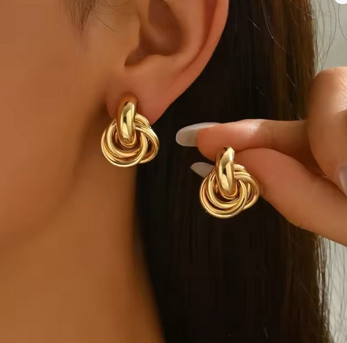 Prosperk Zlaté náušnice propletené