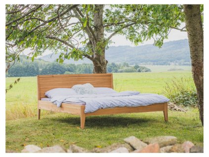 Sen manzelska postel dubovy masiv.jpg