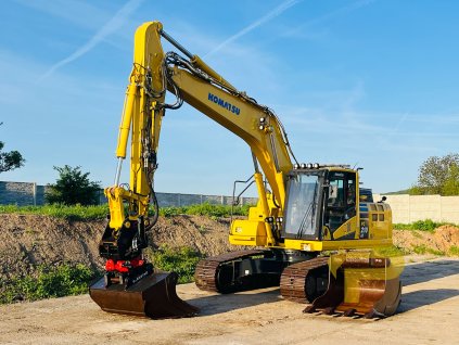 Komatsu PC210 LC-11