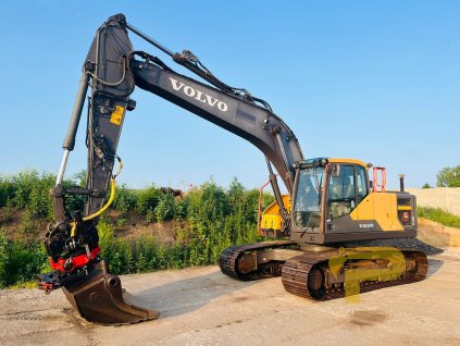 Volvo EC220EL
