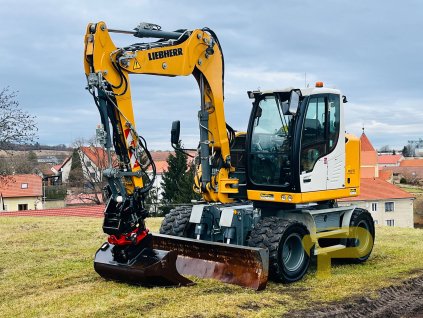 Liebherr A910 Compact Litronic