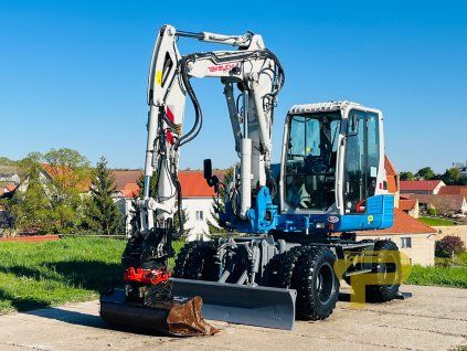 Takeuchi TB295W