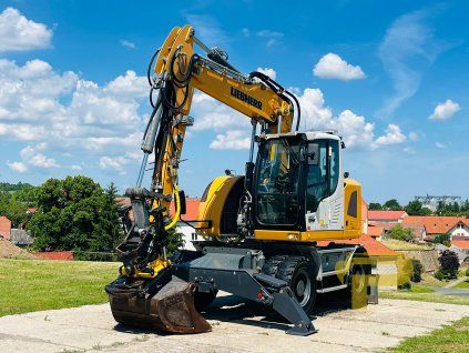 Liebherr A914