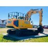 JCB 220X