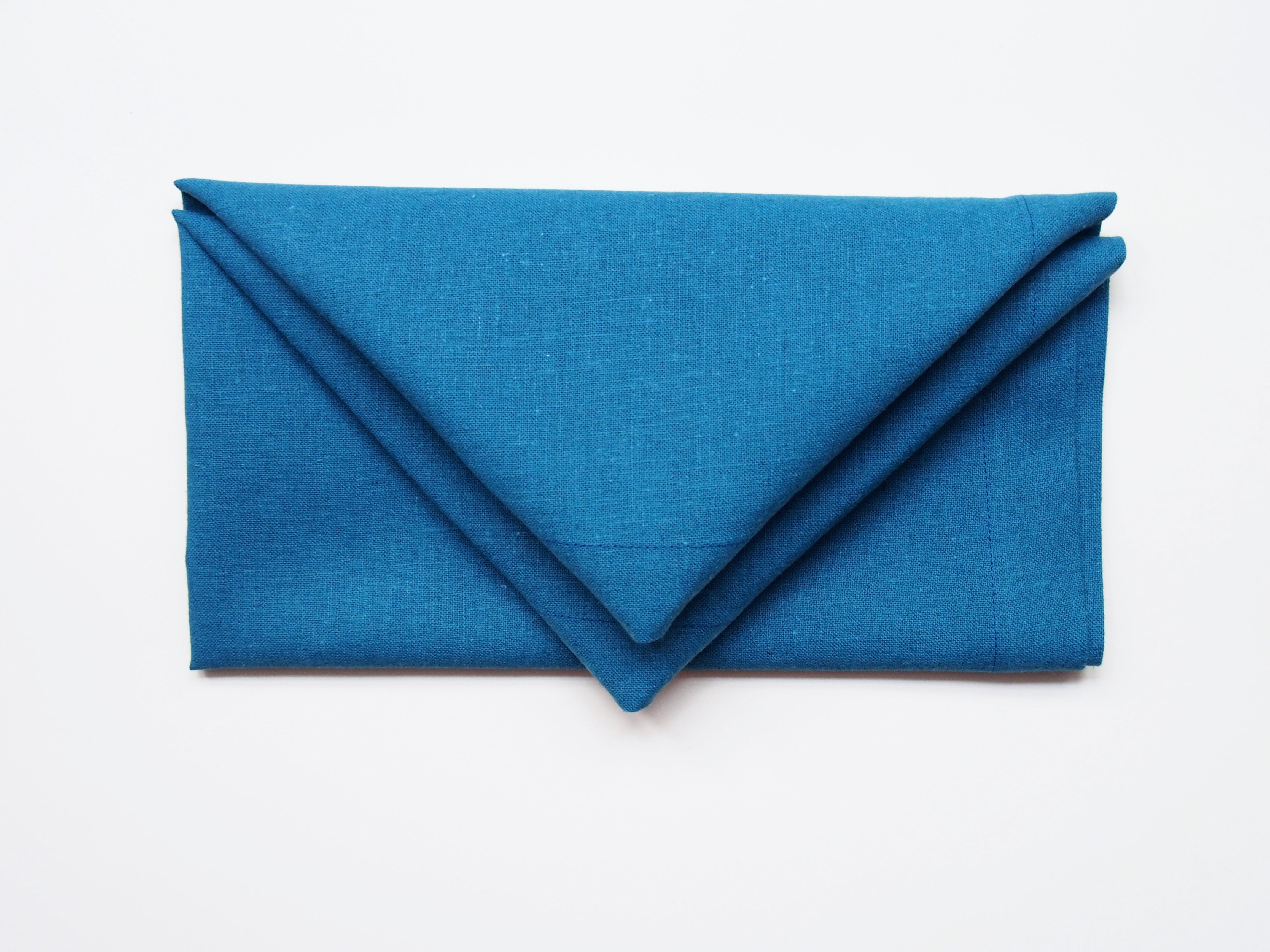 Technika skládání ubrousků č. 7 - Dopis