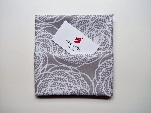 Technika skládání ubrousků č. 6 – Čtvercová kapsa na jmenovky