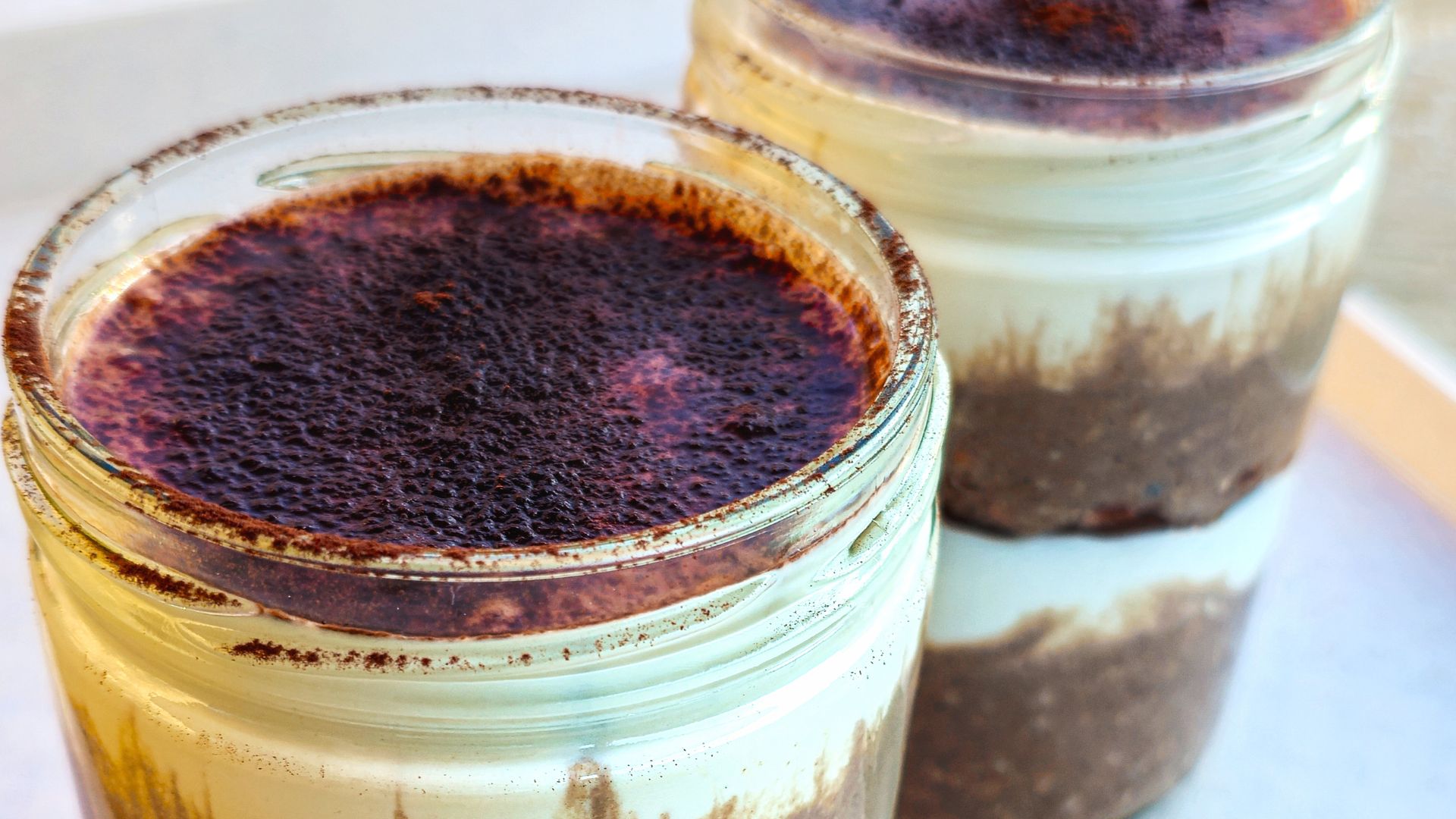 Protein & Cook - Tiramisu cu fulgi de ovăz peste noapte