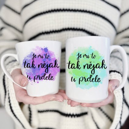 Je mi to tak nějak u prdele