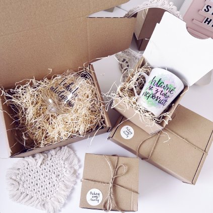 B9AF9268 E9B5 4B69 955E 7D1B54505B79