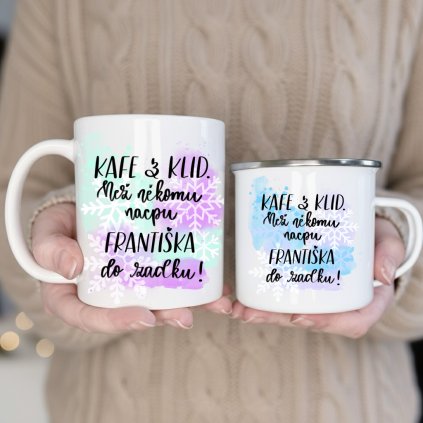 Kafe a klid. Než někomu nacpu františka do zadku.