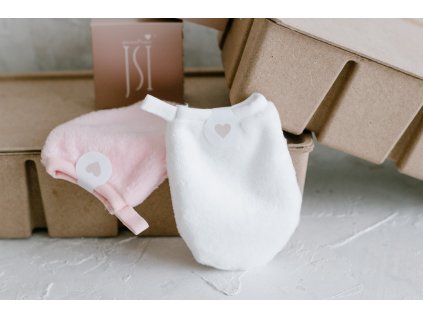 Rukavice na mytí obličeje bílá – jemná péče o pleť