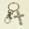 JKC0009 13, Přívěsek na klíče s karabinou, krucifix