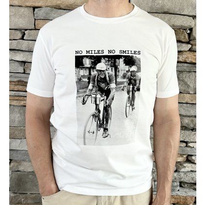 Triko NO MILES NO SMILES