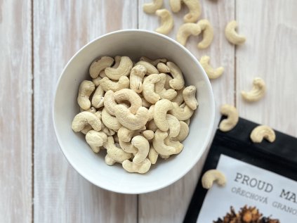 Kešu ořechy W 180 (Gramáž 200 g)