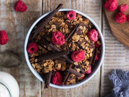 Malina a hořká čokoláda bezlepková granola (Gramáž 400 g)