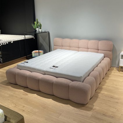 PROXIMA store showroom calunena postel LUCY II 01