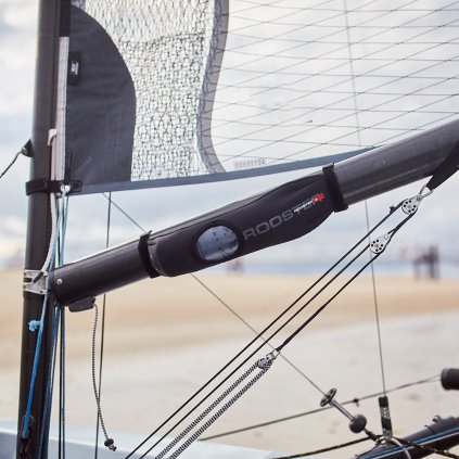 Neoprénový držák na láhev na rahno plachetnice