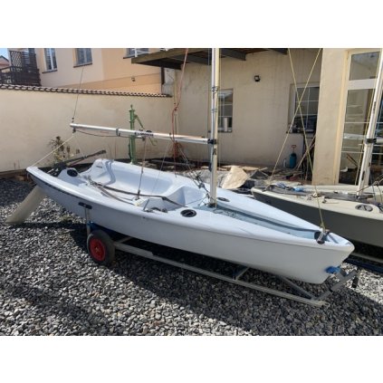 Plachetnice RS Feva - použitá - modrá - CZE 4xxx