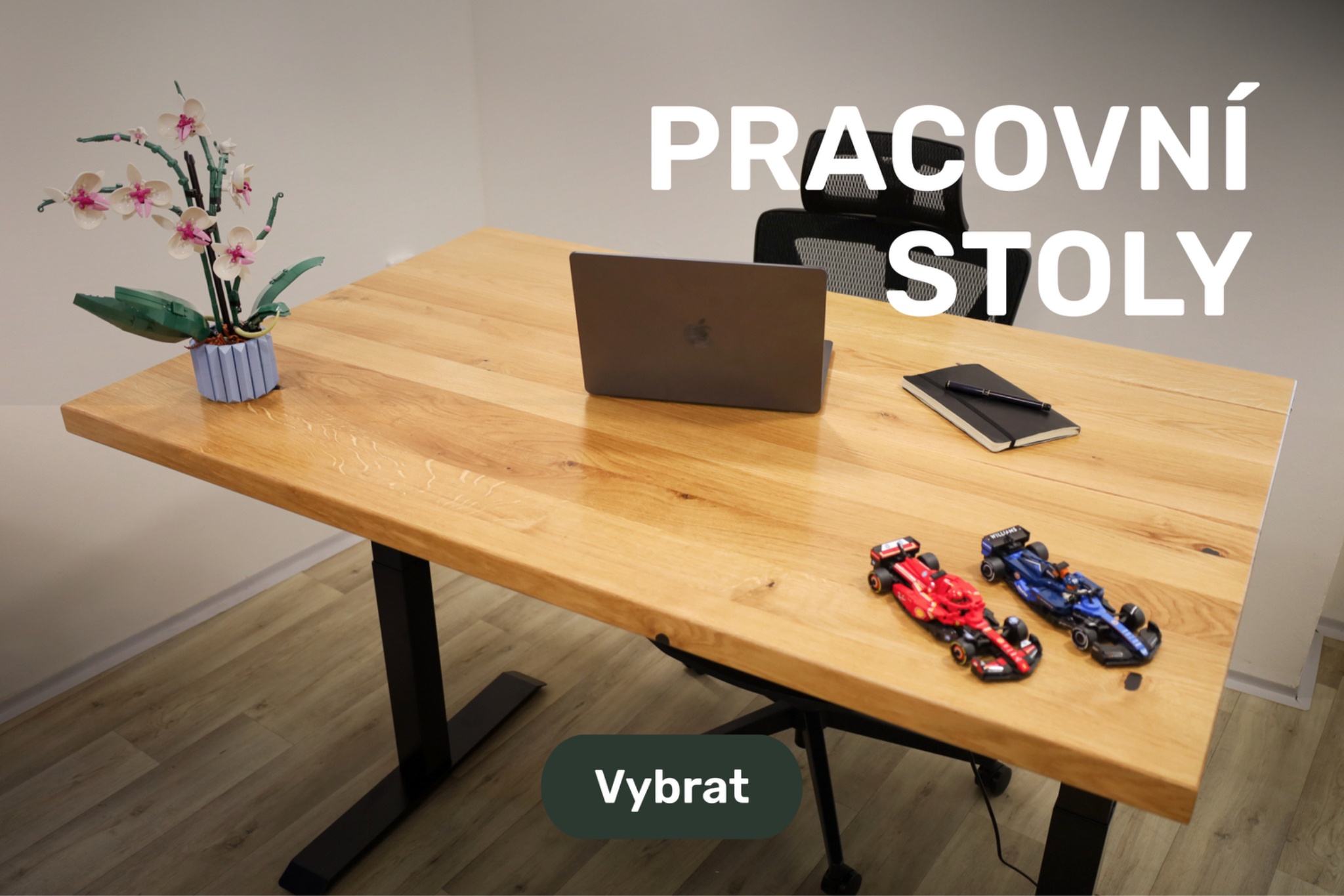 Pracovní stůl s ergonomickou podnoží v kanceláři
