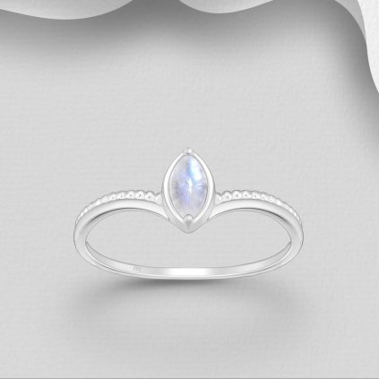 Stříbrný prsten s měsíčním kamenem, chevron