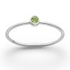 Stříbrný prsten s olivínem VÁHY, PANNA, KOZOROH AG 925 ≤ 0,6 g
