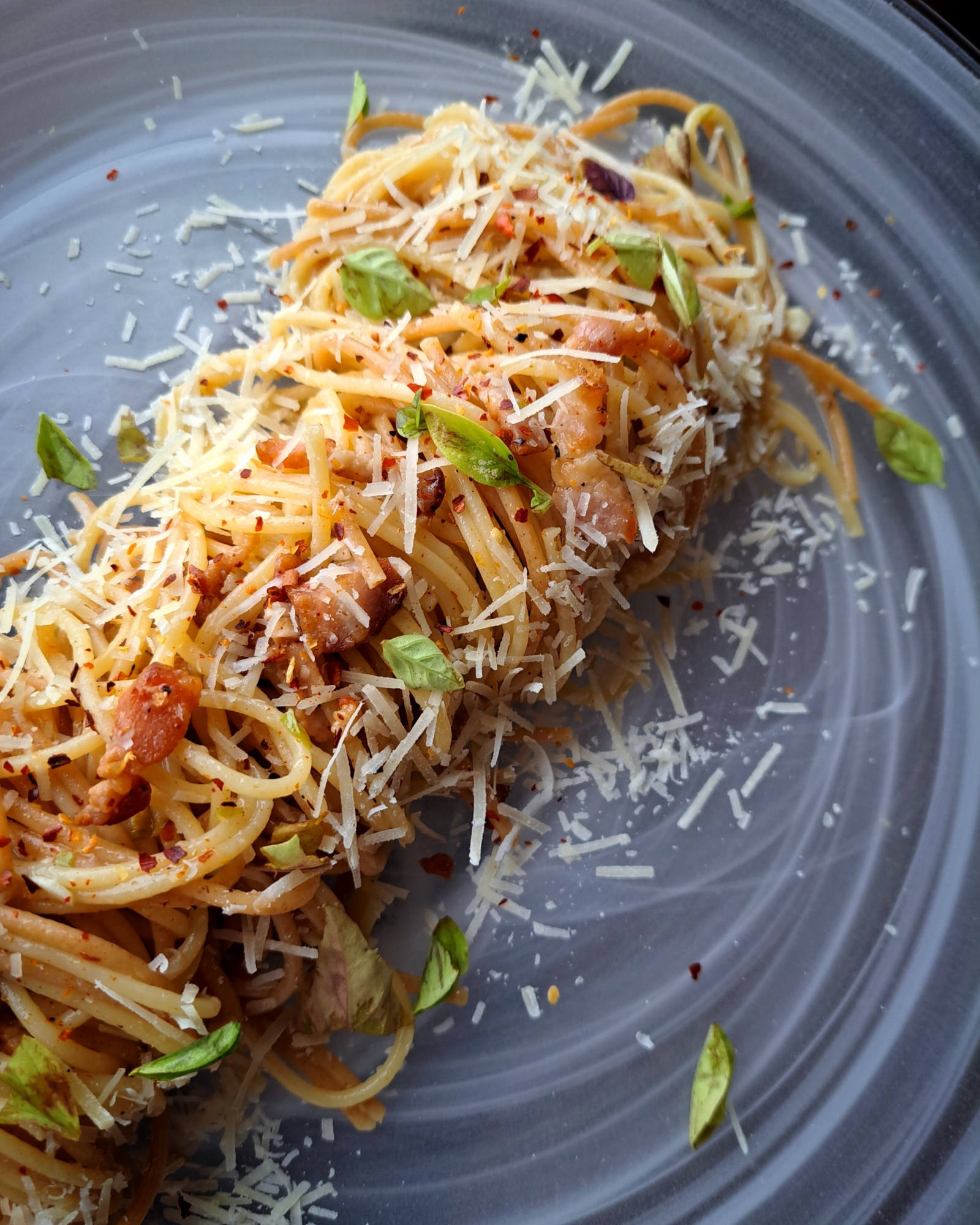 Spaghetti Aglio Olio s Guanciale z PRŠUTÉRIE®