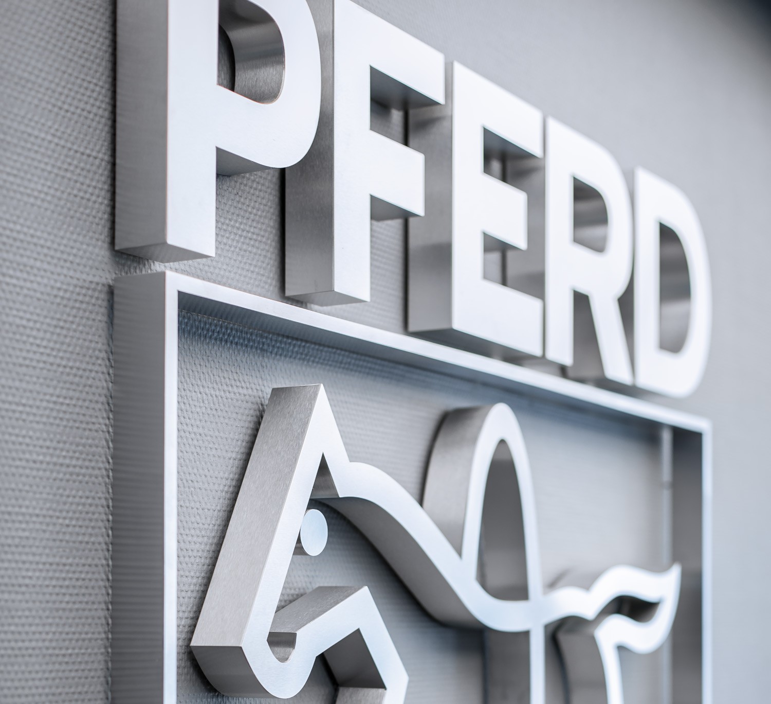 PFERD