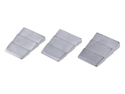 Klínek kovový 20x25x5mm