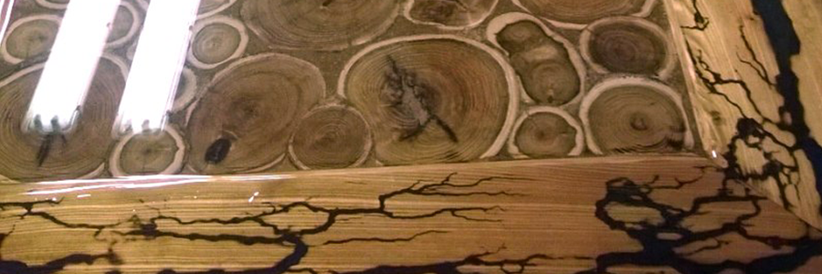 Velký jídelní stůl s pryskyřicí