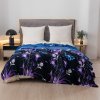 Luxusní hřejivá deka VIOLET BUTTERFLY tmavě modrá pro váš obývací pokoj