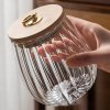 Designová skleněná dóza RIBBE – ideální na cukr a čaj.