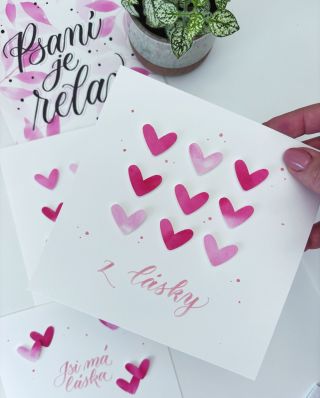 ítra je Valentýn a já pro vás mám jednu kreativní rychlovku na láskyplné přání 💕 Připravte si: – akvarelový papír – růžový...