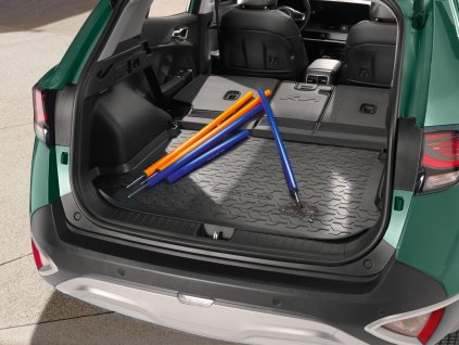 R2128ADE00E IM Trunk liner extension 01 rgb 72