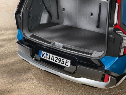 DO120ADE00E IM Trunk mat reversible 01 rgb 72