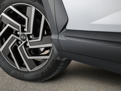 BEF46AKB00 BEF46AKB10 IM Mudguard kit front 01 rgb 72