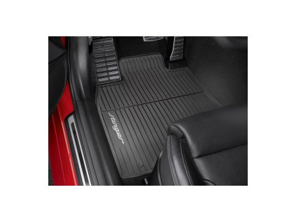 J5131ADE00 J5131ADE10 J5131ADE00AW IM Floor mats all weather with grey accent 01 rgb 72