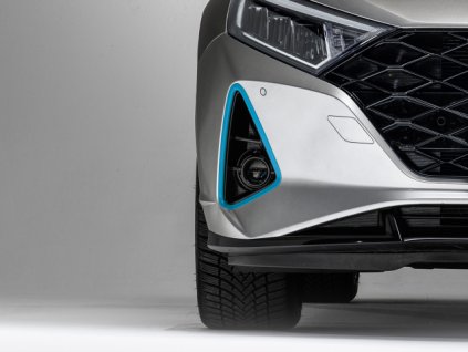 Hyundai i20 Lišty předních světel, aqua tyrkys