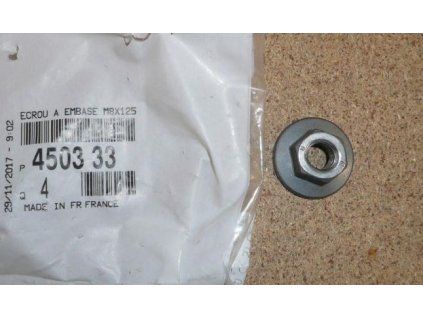Peugeot 308 P5 (MUL) Tuerca con base 4503 33