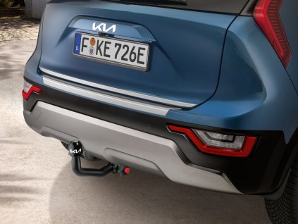 AT281ADE00 IM Tow bar detachable 01 rgb 72
