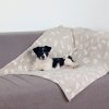 Deka pro psy plyš KENNY 100x75cm Béžová Kostičky a tlapky
