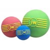 JW Pískací míček Isqueak Ball Medium 7cm