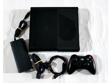 X360 E 4GB Black