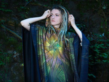 gaia cosmic poncho 1s
