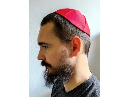 Cepicka jarmulka cervena