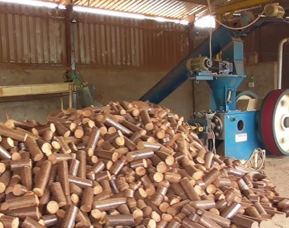 Dřevěné brikety: Ekologická a efektivní volba topení