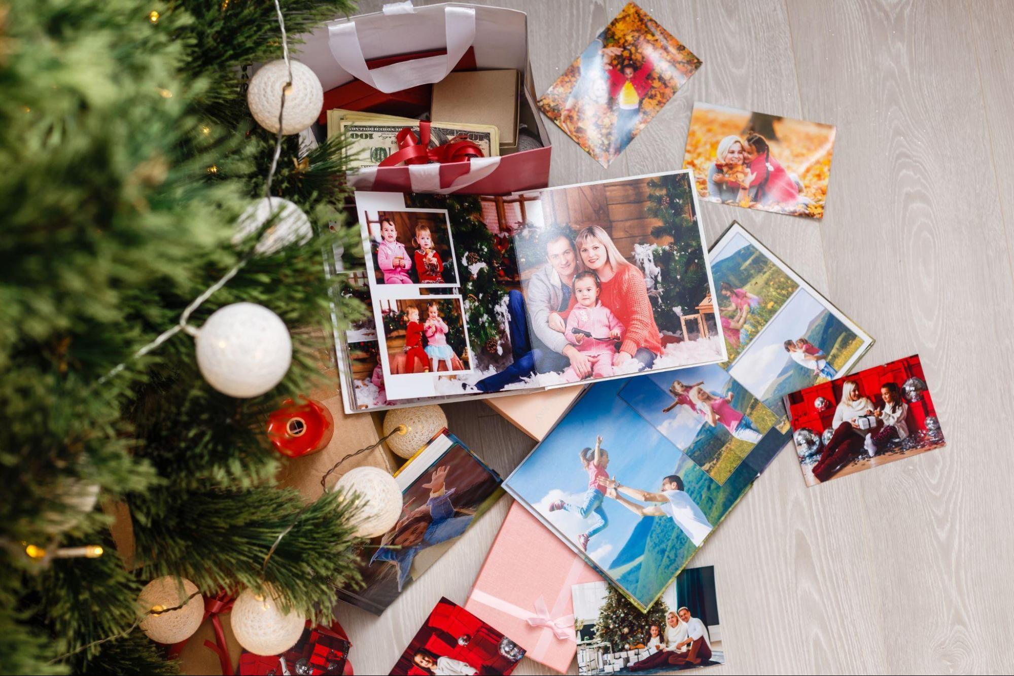 Familienfotobuch als Weihnachtsgeschenk