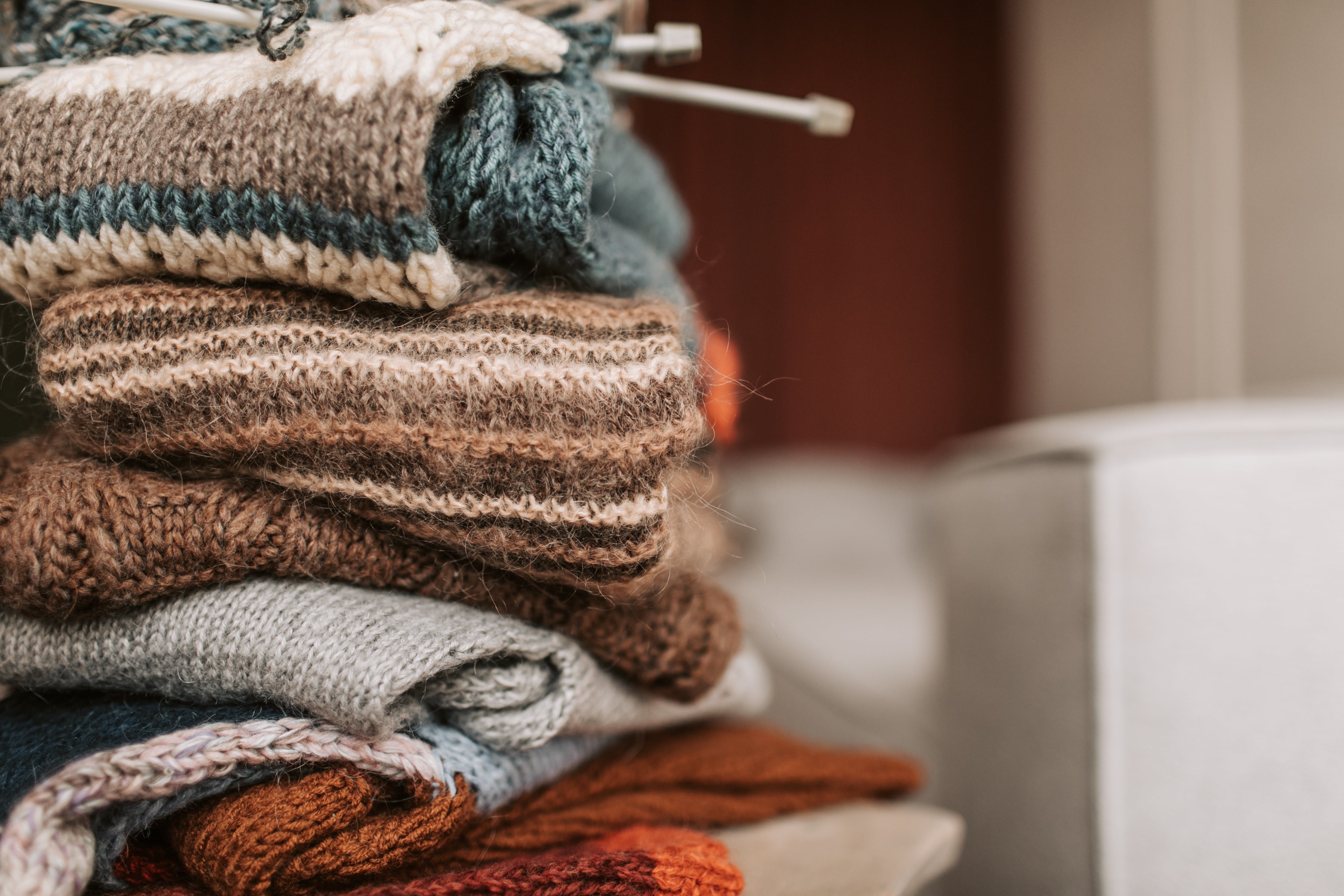 Gewaschene Strickpullover