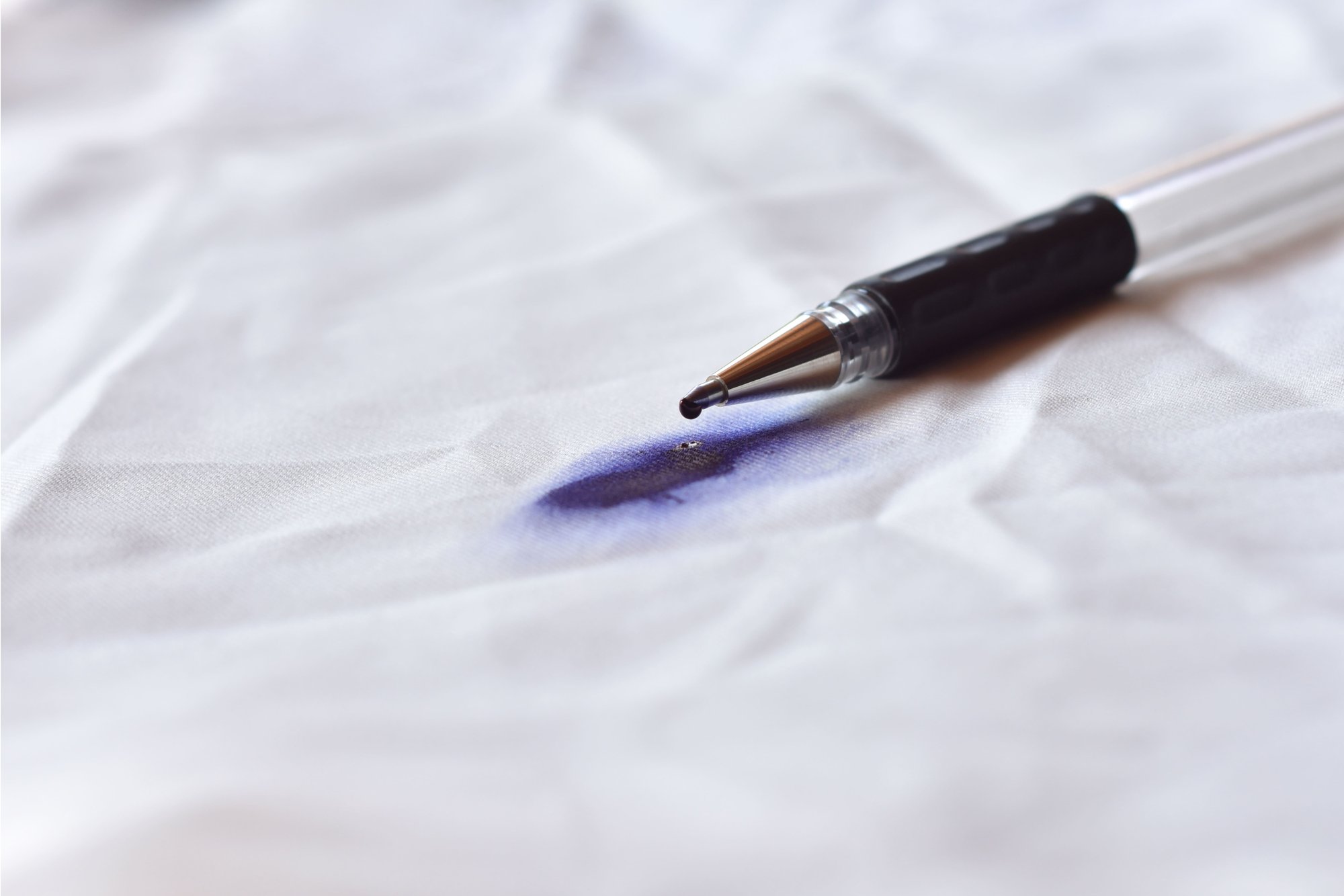 How to Remove Pen Stains from Clothing?