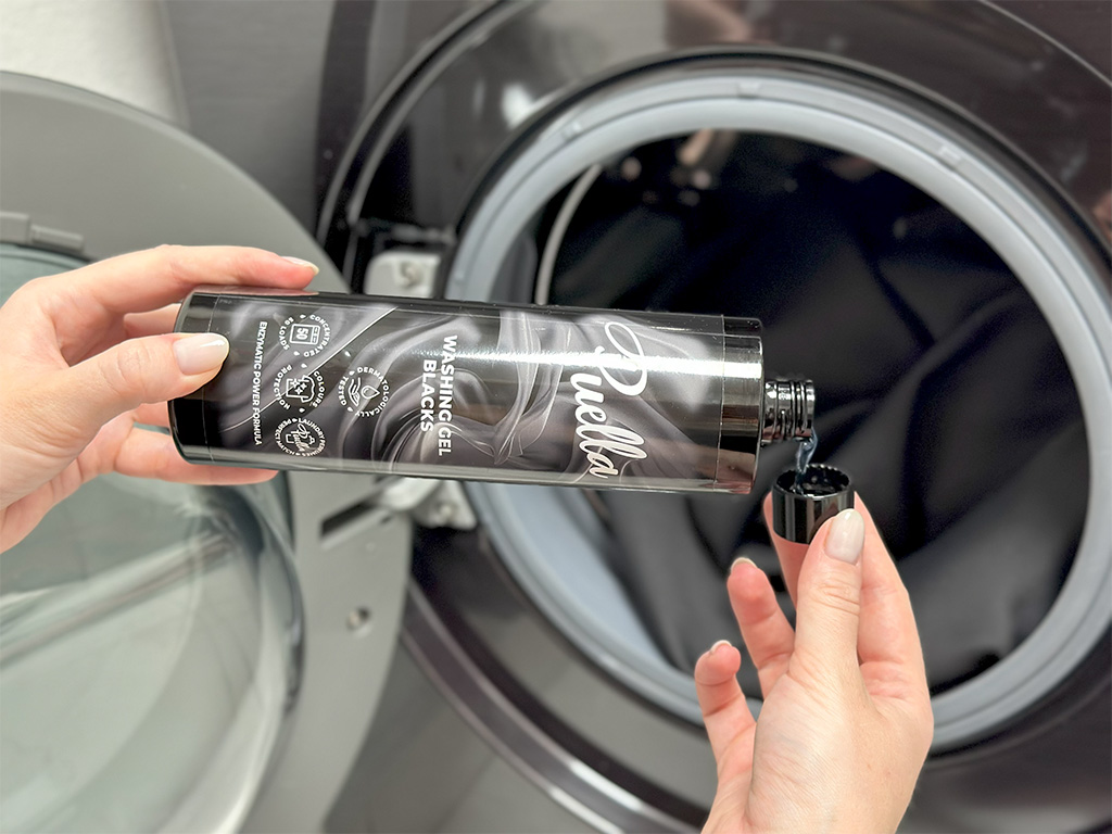 How to Properly Wash Summer Clothes to Remove Odours
